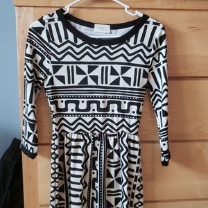Everly Small Black and White Printed Dress